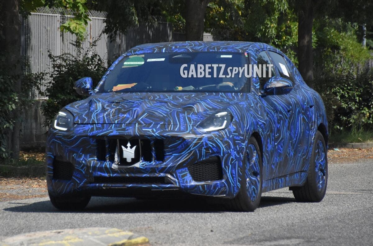 Maserati Grecale nuovo avvistamento foto spia