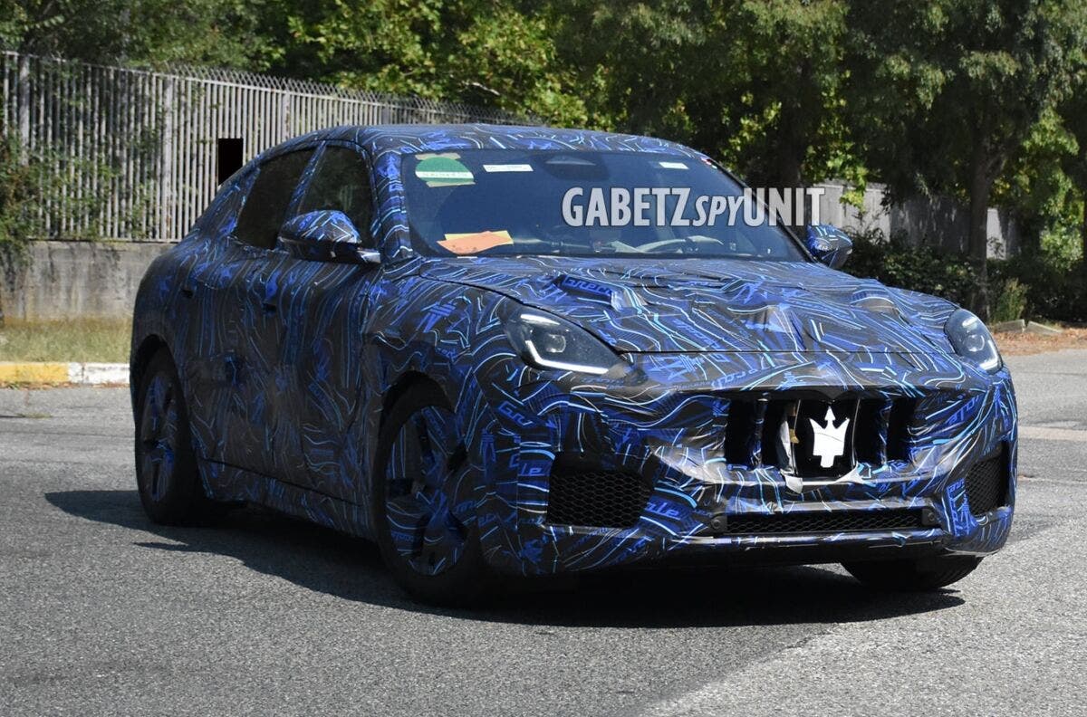 Maserati Grecale nuovo avvistamento foto spia