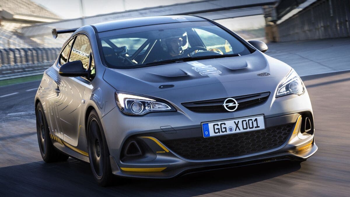 Opel Astra OPC Extreme