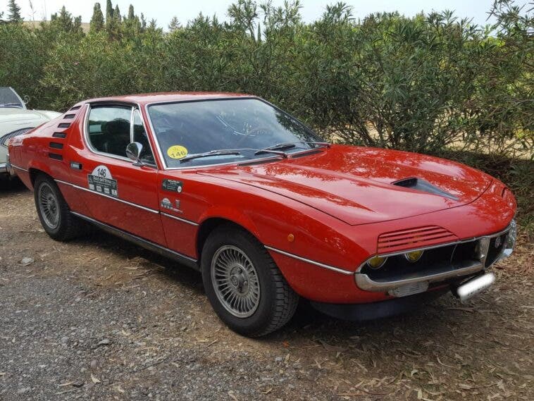 Alfa Romeo Montreal