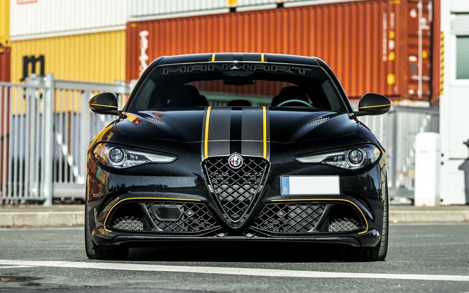 Alfa-Romeo-Giulia-Quadrifoglio-tuning-Manhart-16