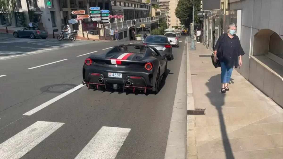 Ferrari 488 Pista Spider Charles Leclerc