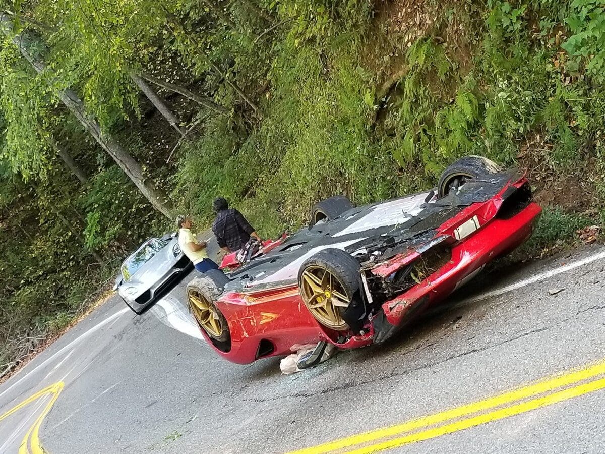 Ferrari 488 Pista Spider incidente