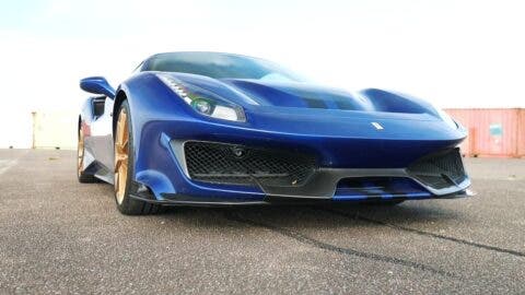 Ferrari 488 Pista vs Volkswagen Golf TDI drag race
