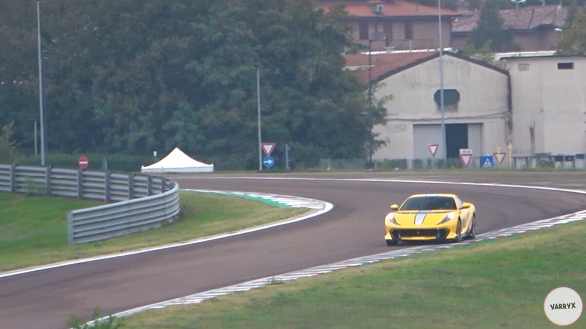 Ferrari 812 Competizione Fiorano