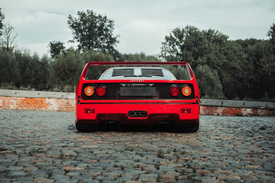 Ferrari F40 1989 30 anni asta