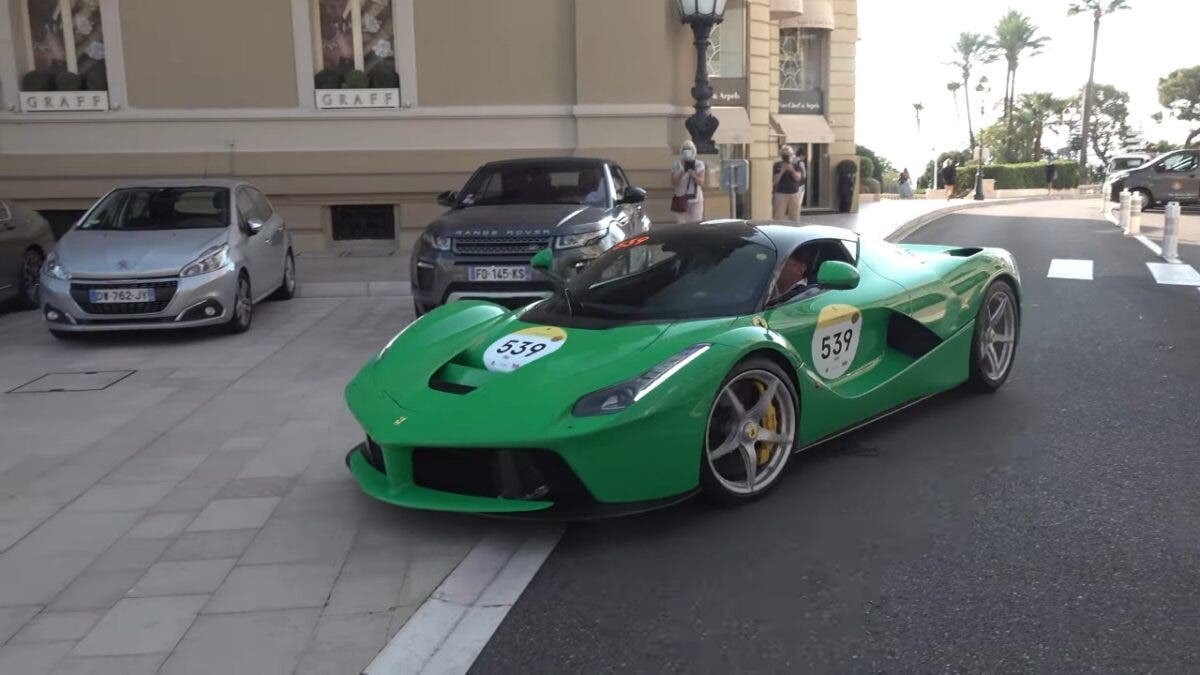 Ferrari LaFerrari Signal Green