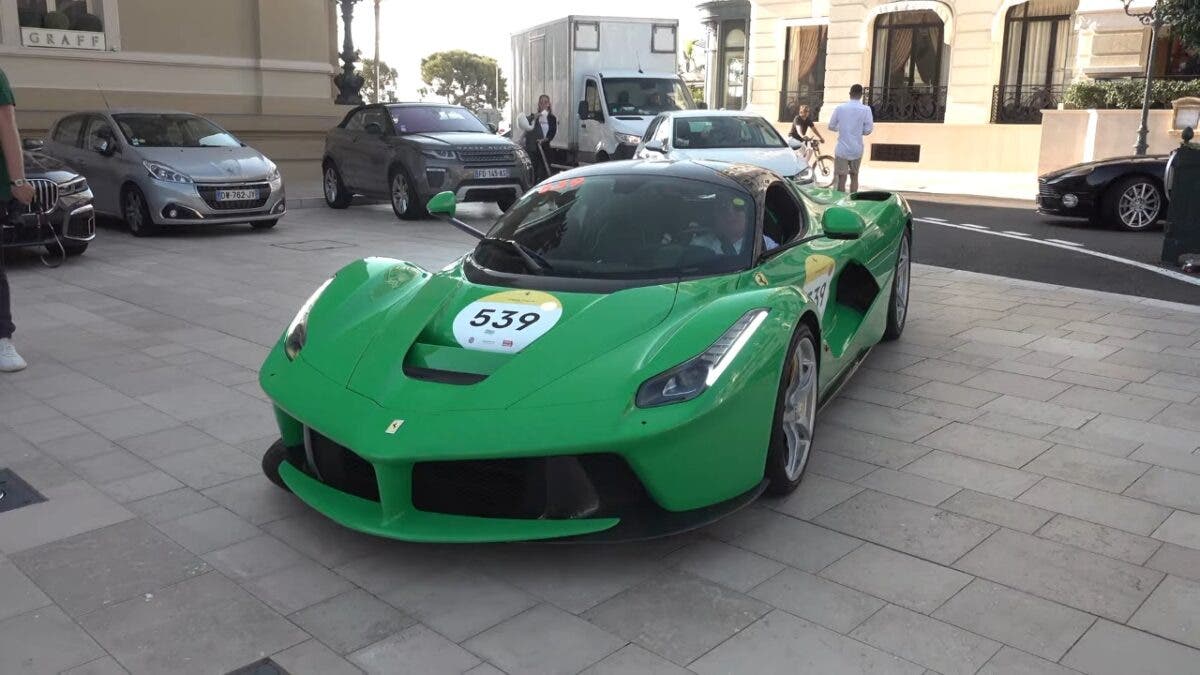 Ferrari LaFerrari Signal Green