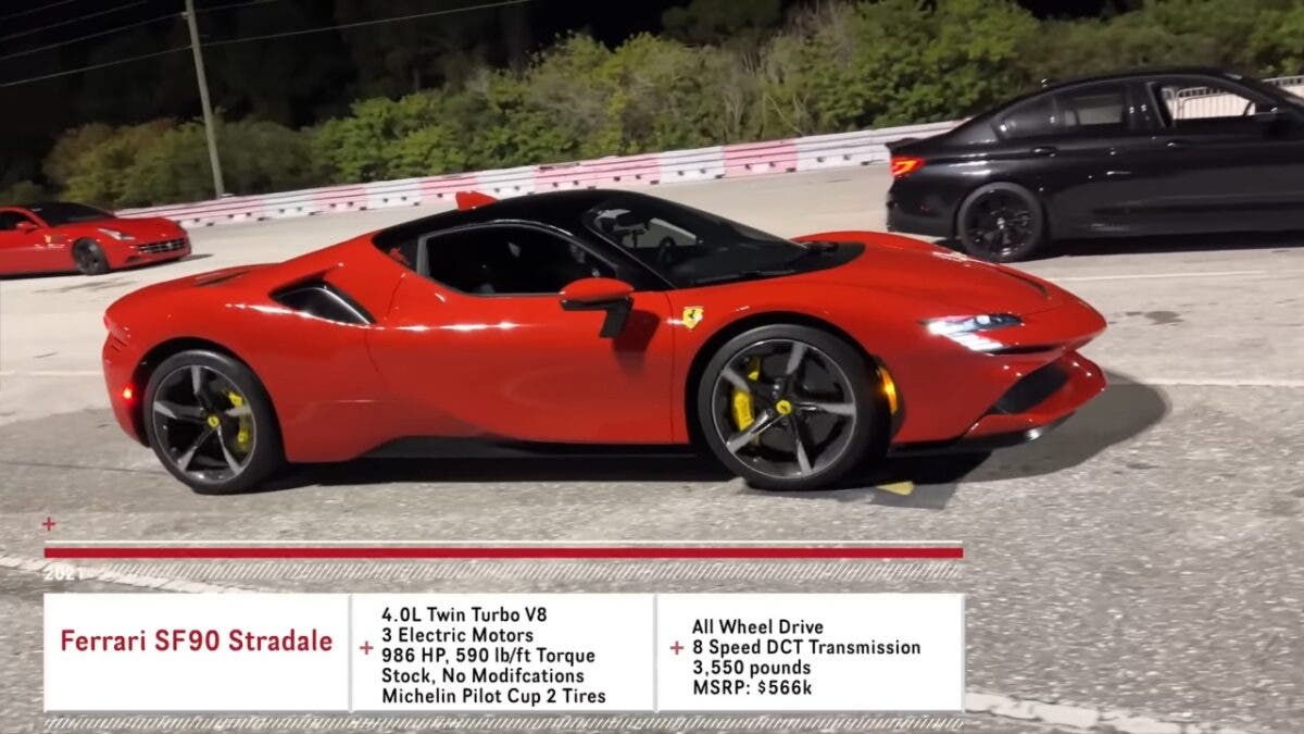 Ferrari SF90 Stradale vs Tesla Model S Plaid drag race