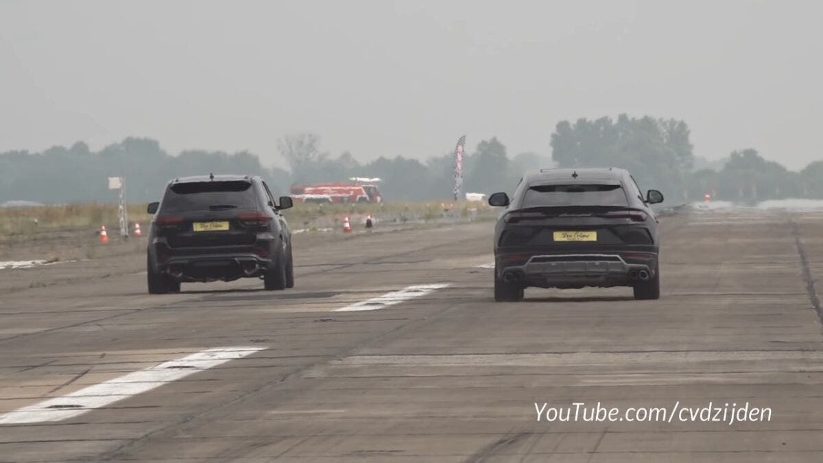 Jeep Grand Cherokee Trackhawk vs Lamborghini Urus drag race