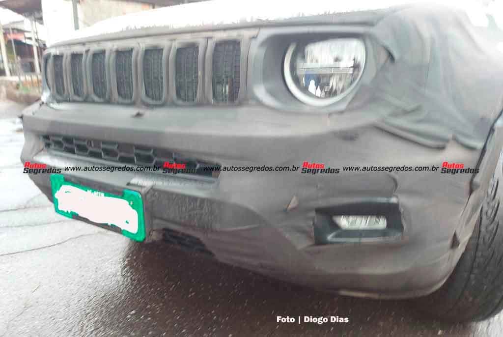 Jeep Renegade 2023 nuovo prototipo foto spia