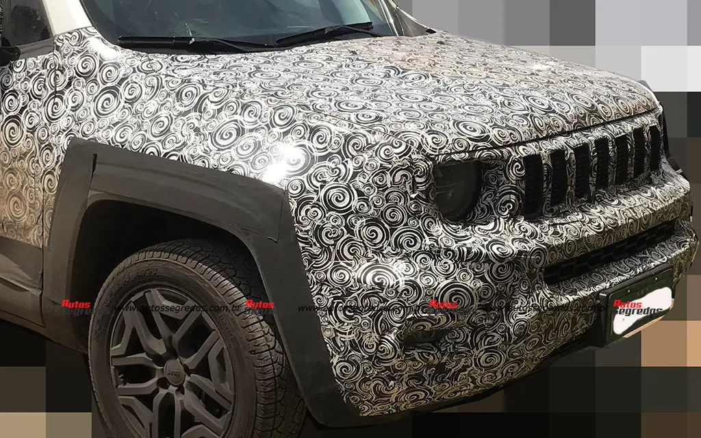 Jeep Renegade 2023 ultimo prototipo foto spia