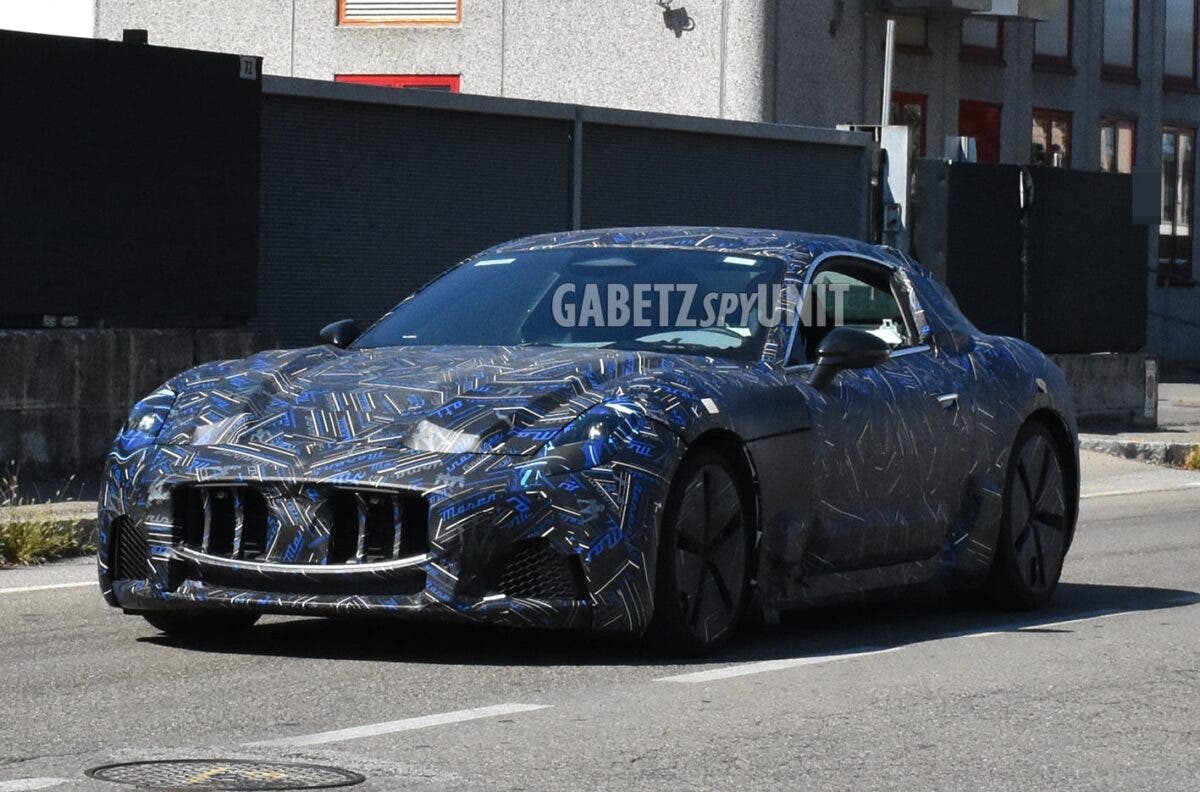 Maserati GranTurismo 2022 foto spia Modena