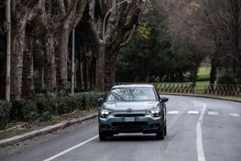 Nuova Citroën e-C4 comfort