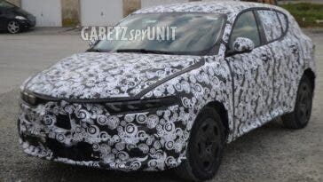 Alfa Romeo Tonale Sprint prototipo foto spia