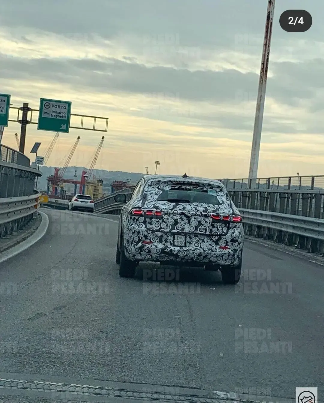 Alfa Romeo Tonale Foto Piedi Pesanti