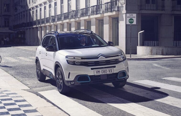 Citroën C5 Aircross Hybrid Plug-In SUV confortevole