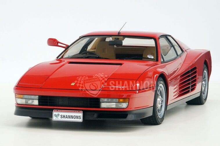 Ferrari Testarossa 1987 Elton John asta