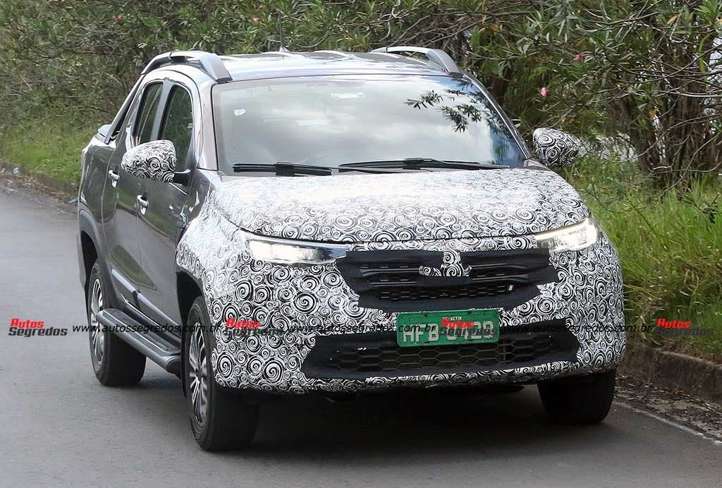 Fiat Strada Ranch CVT 2022 foto spia