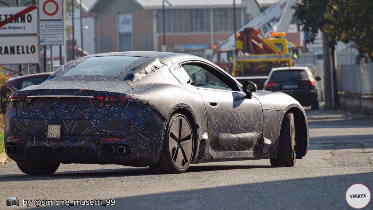 Maserati GranTurismo 2023 prototipo foto spia