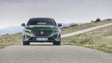 PEUGEOT 308