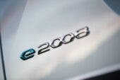 Peugeot e-208 ed e-2008 più autonomia