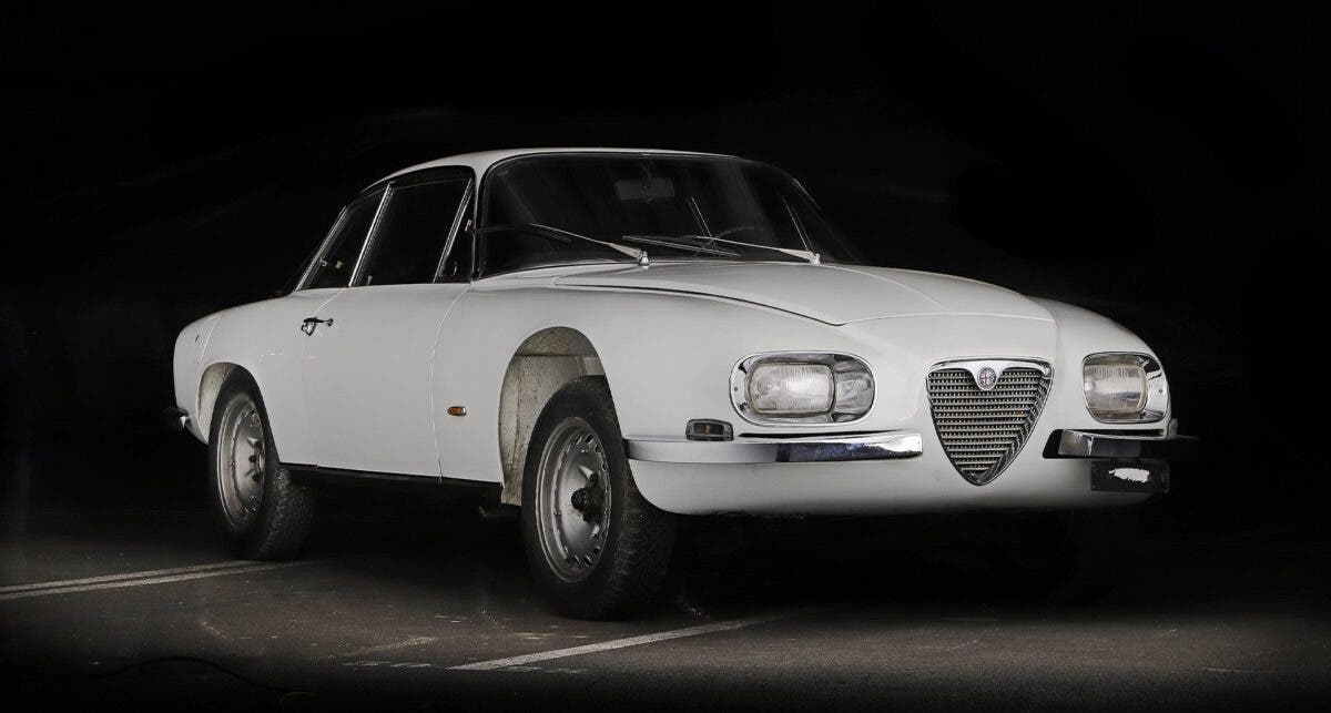 Alfa Romeo 2600 SZ