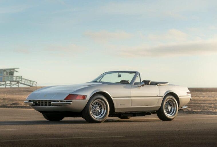 Ferrari 365 GTS/4 Daytona Spider