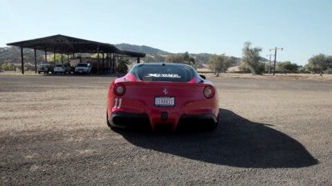 Ferrari F12berlinetta biturbo vs Ford Mustang Hoonicorn drag race