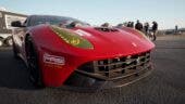 Ferrari F12berlinetta biturbo vs Ford Mustang Hoonicorn drag race