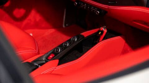 Ferrari F8 Spider 2021 asta