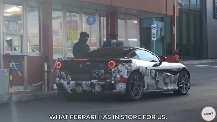 Ferrari Portofino strano prototipo foto