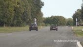 Jeep Grand Cherokee Trackhawk drag race