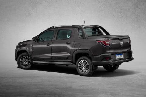 Nuovo Fiat Strada CVT