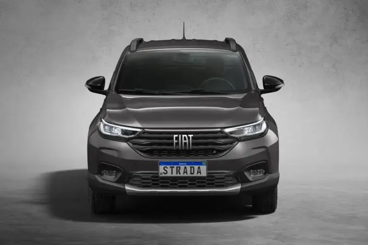 Nuovo Fiat Strada CVT