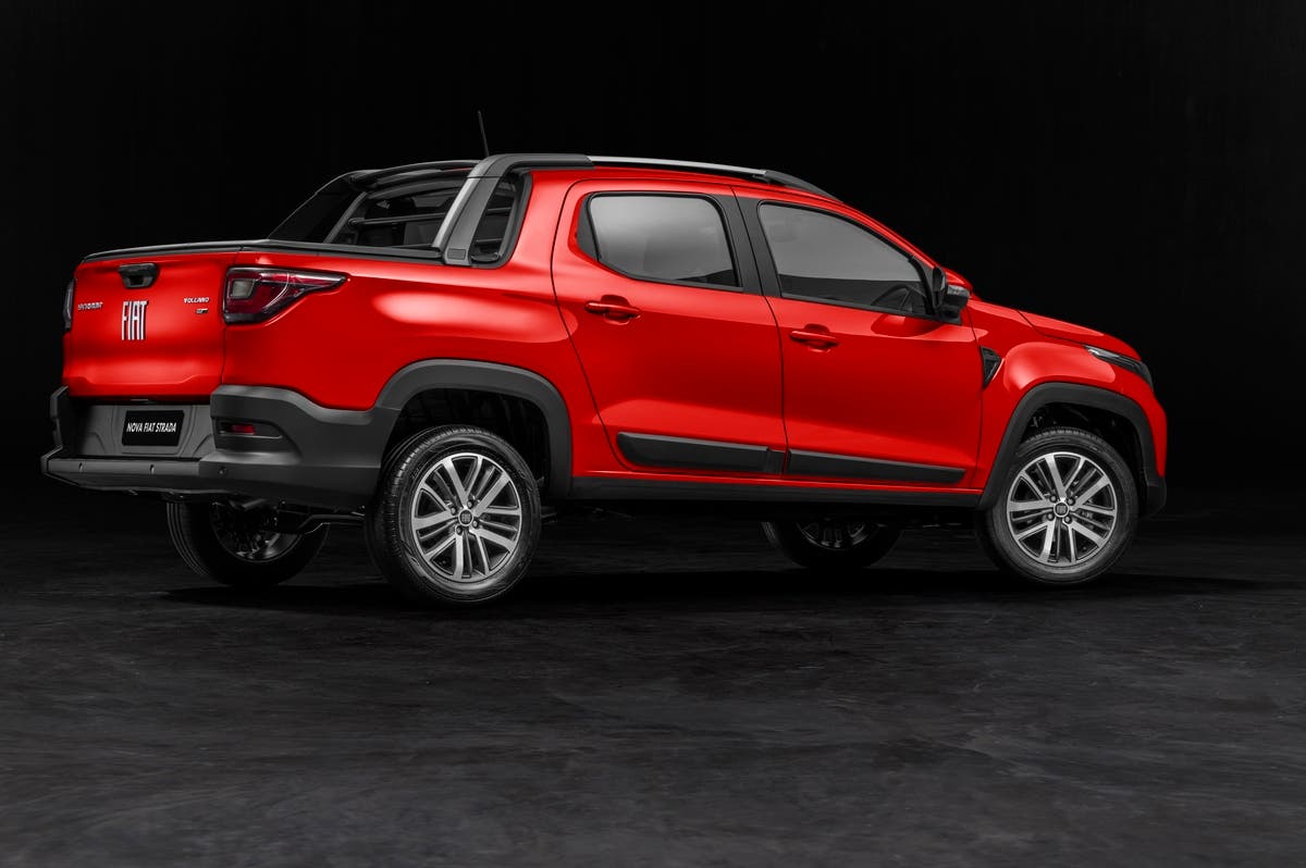 Nuovo Fiat Strada CVT