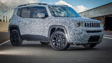 Nuovo Jeep Renegade teaser ufficiale