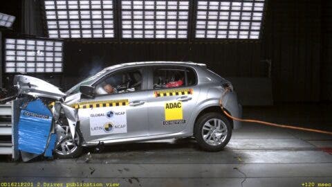 Peugeot 208 Latin NCAP