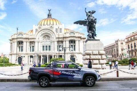 Peugeot Landtrek avventura Sud America