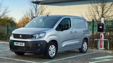 Peugeot e-Partner What Van? Awards 2022