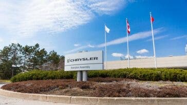 Stellantis stabilimento Brampton
