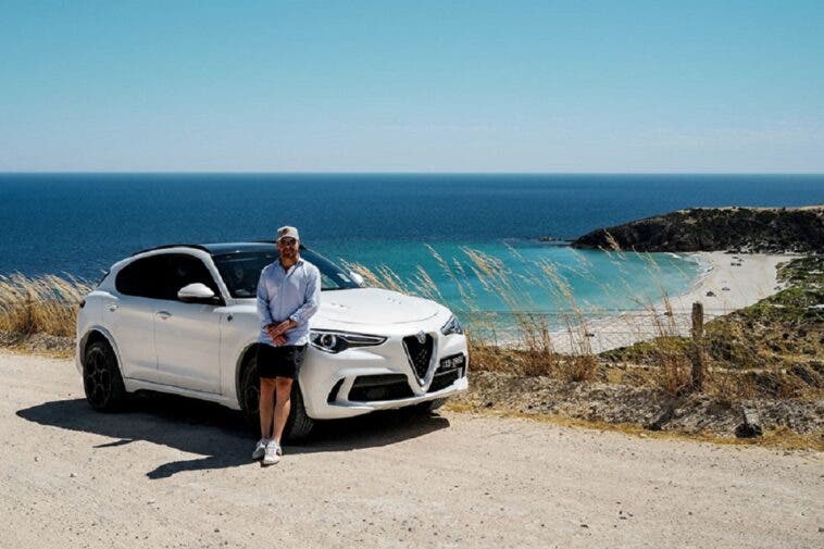 Alfa Romeo Stelvio e Bottas