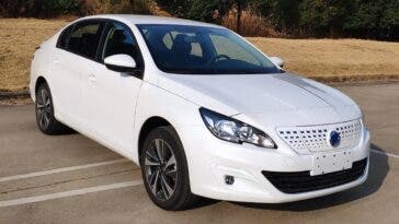 Dongfeng Fukang ES600 Peugeot 408