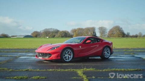 Ferrari 812 Superfast vs Aston Martin DBS Superleggera drag race