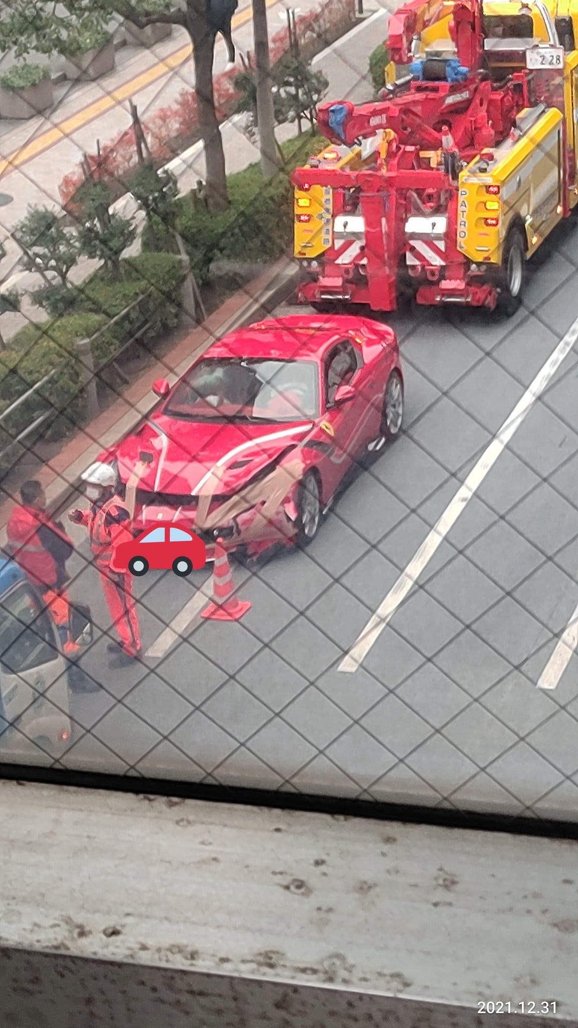 Ferrari F12tdf incidente Giappone