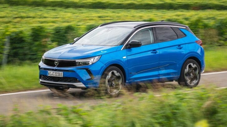 Opel Grandland Hybrid