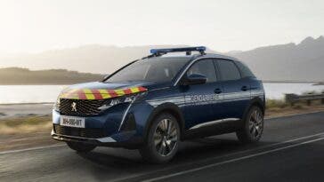 Peugeot 3008 Hybrid Gendarmeria francese