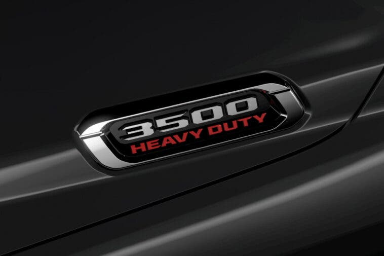 Ram 3500 Brasile teaser