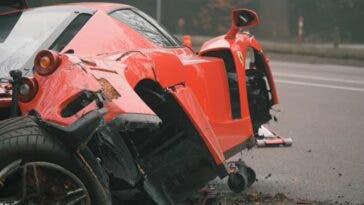 Ferrari Enzo incidente