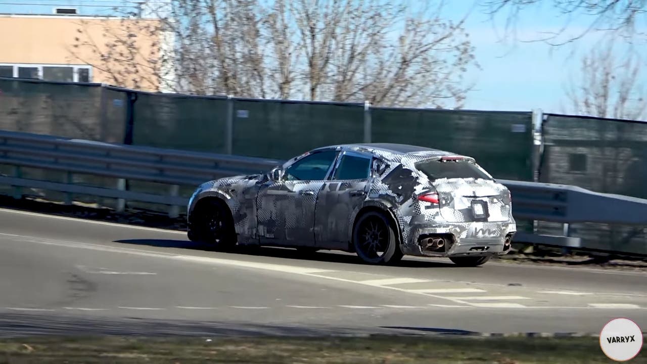 Ferrari Purosangue ibrido prototipo